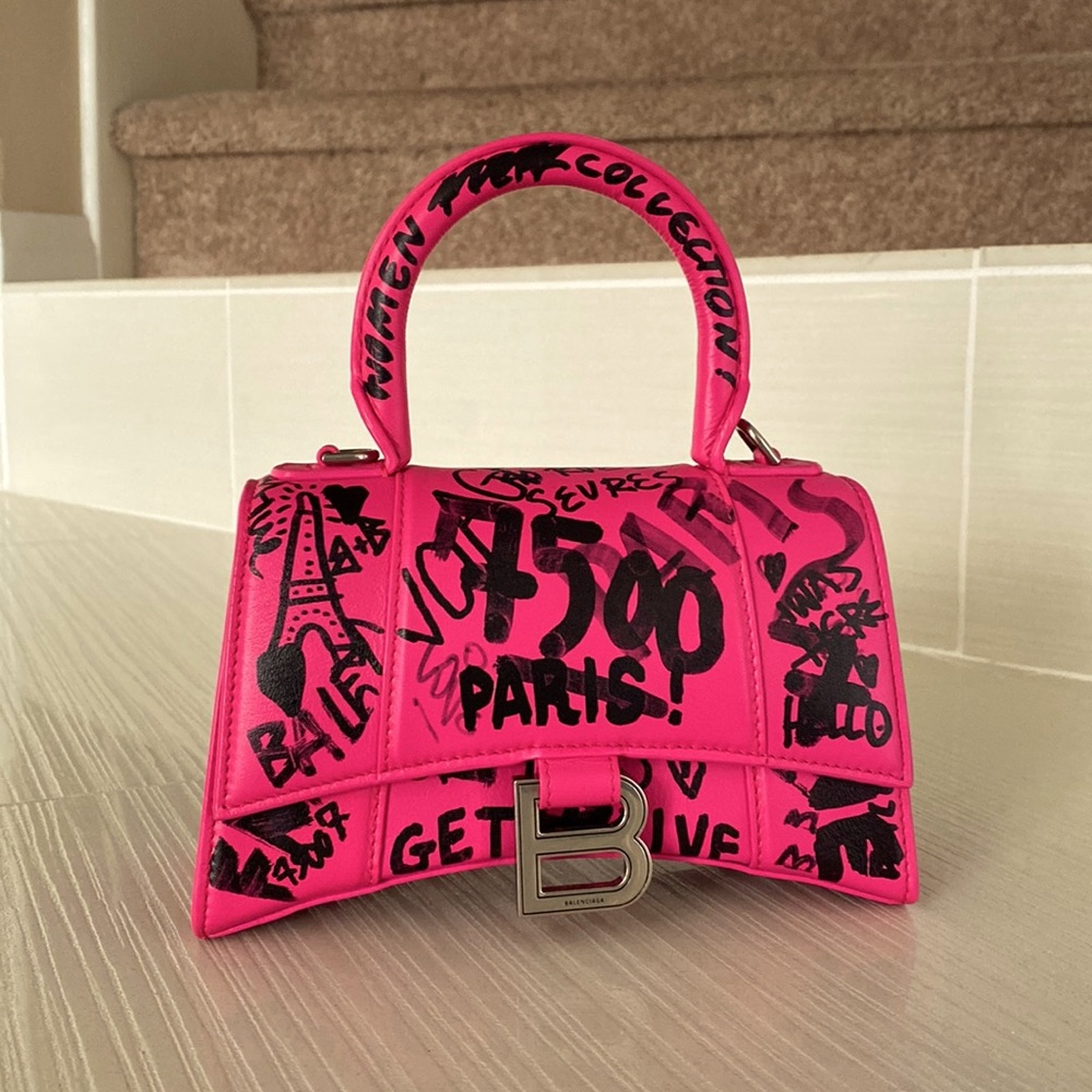 Brand new Balenciaga XS Hourglass top handle ( pink graffiti )